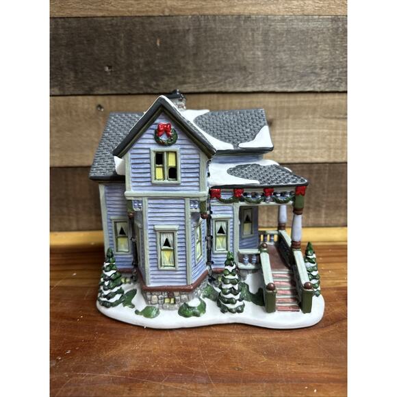 St. Nicholas Square Village Collection Victorian House Retired In Box - Picture 1 of 6